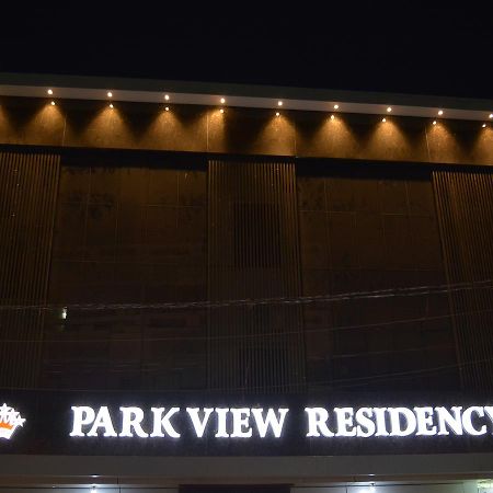 Stayguru Park View Residency Bhuj Extérieur photo