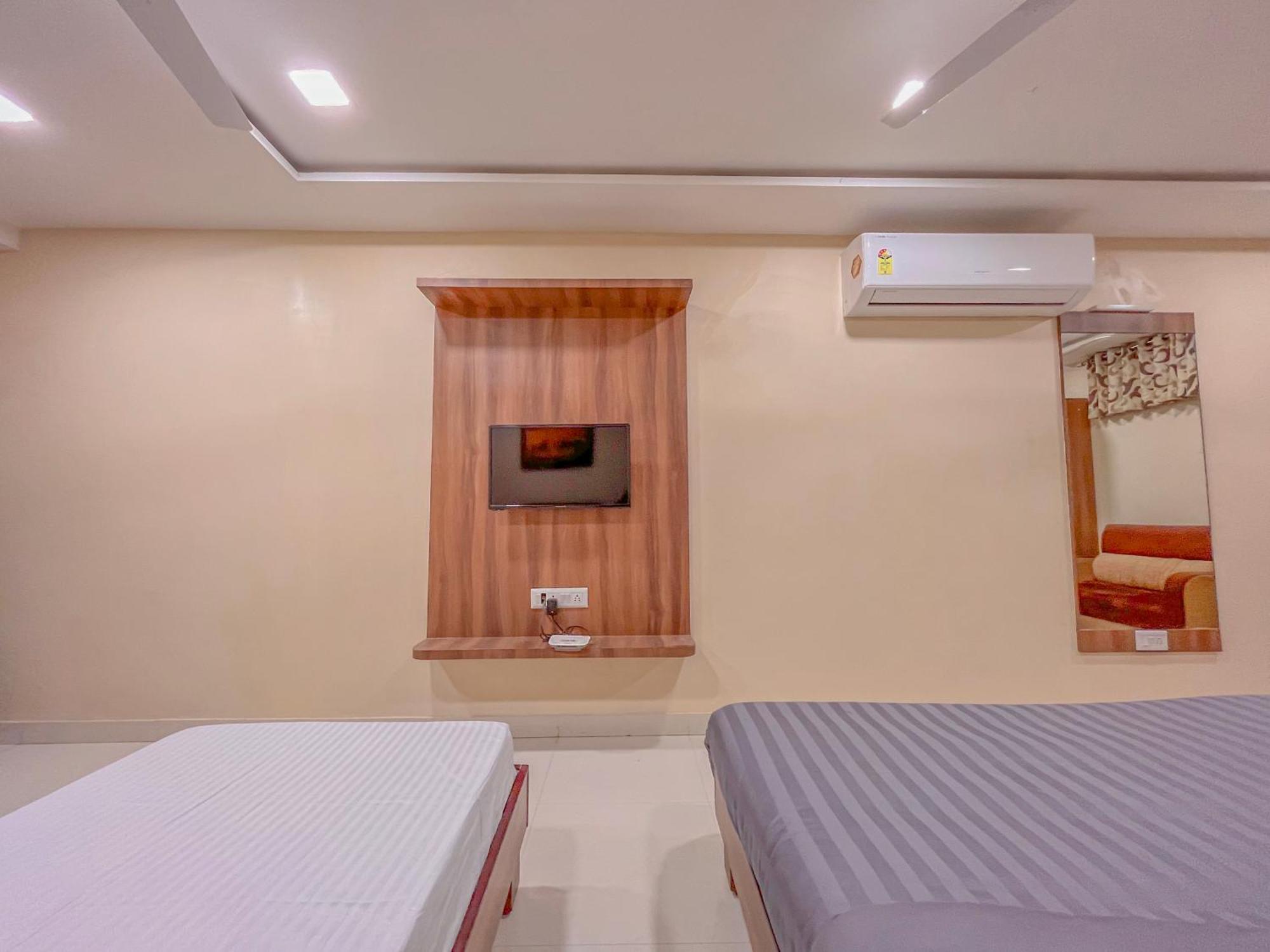 Stayguru Park View Residency Bhuj Extérieur photo