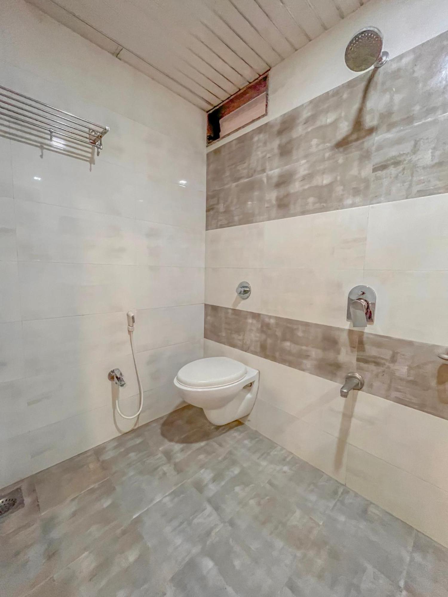 Stayguru Park View Residency Bhuj Extérieur photo