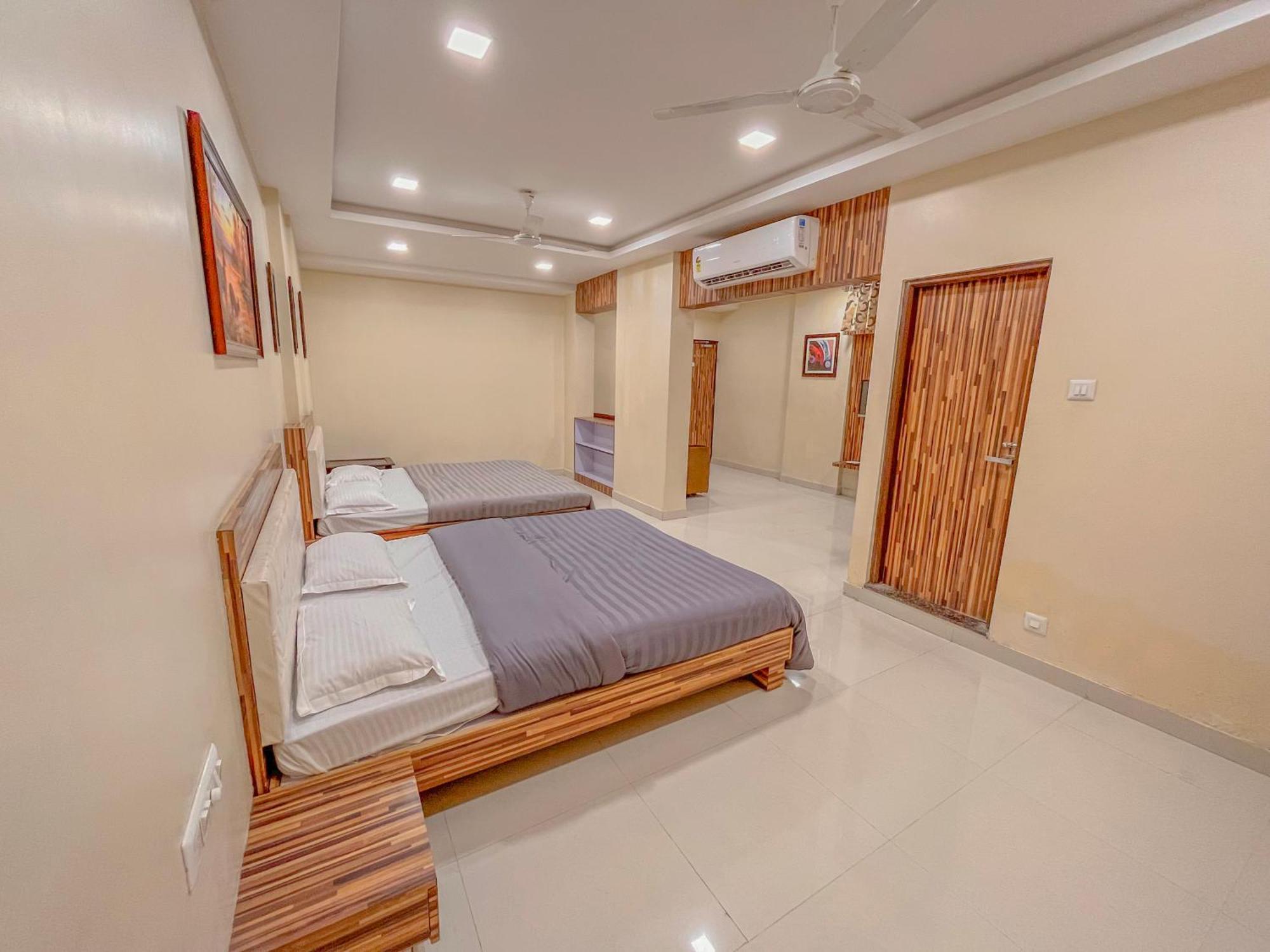 Stayguru Park View Residency Bhuj Extérieur photo