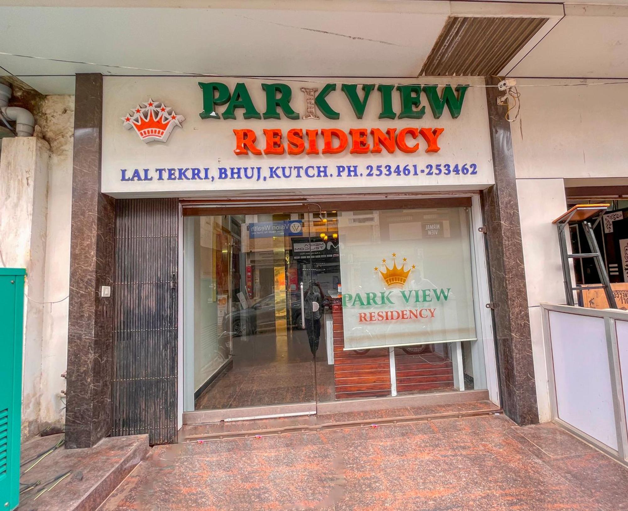 Stayguru Park View Residency Bhuj Extérieur photo