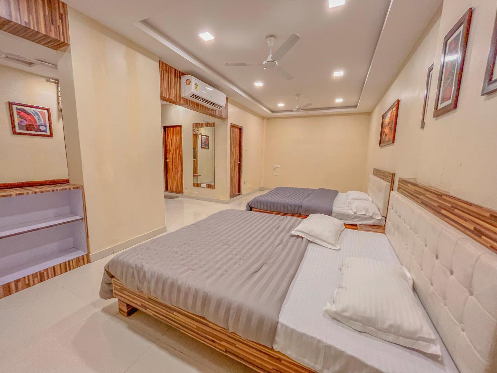 Stayguru Park View Residency Bhuj Extérieur photo