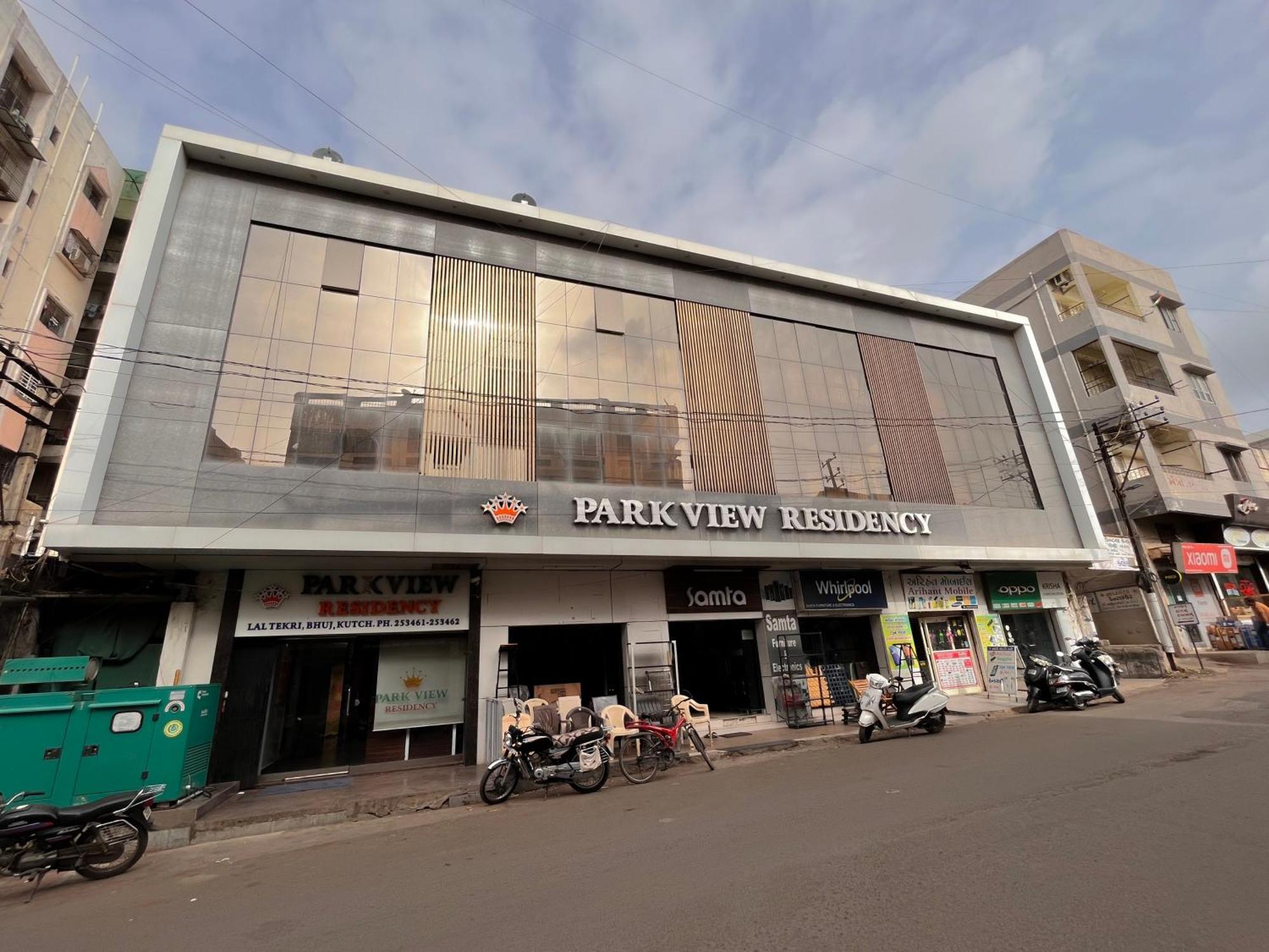 Stayguru Park View Residency Bhuj Extérieur photo