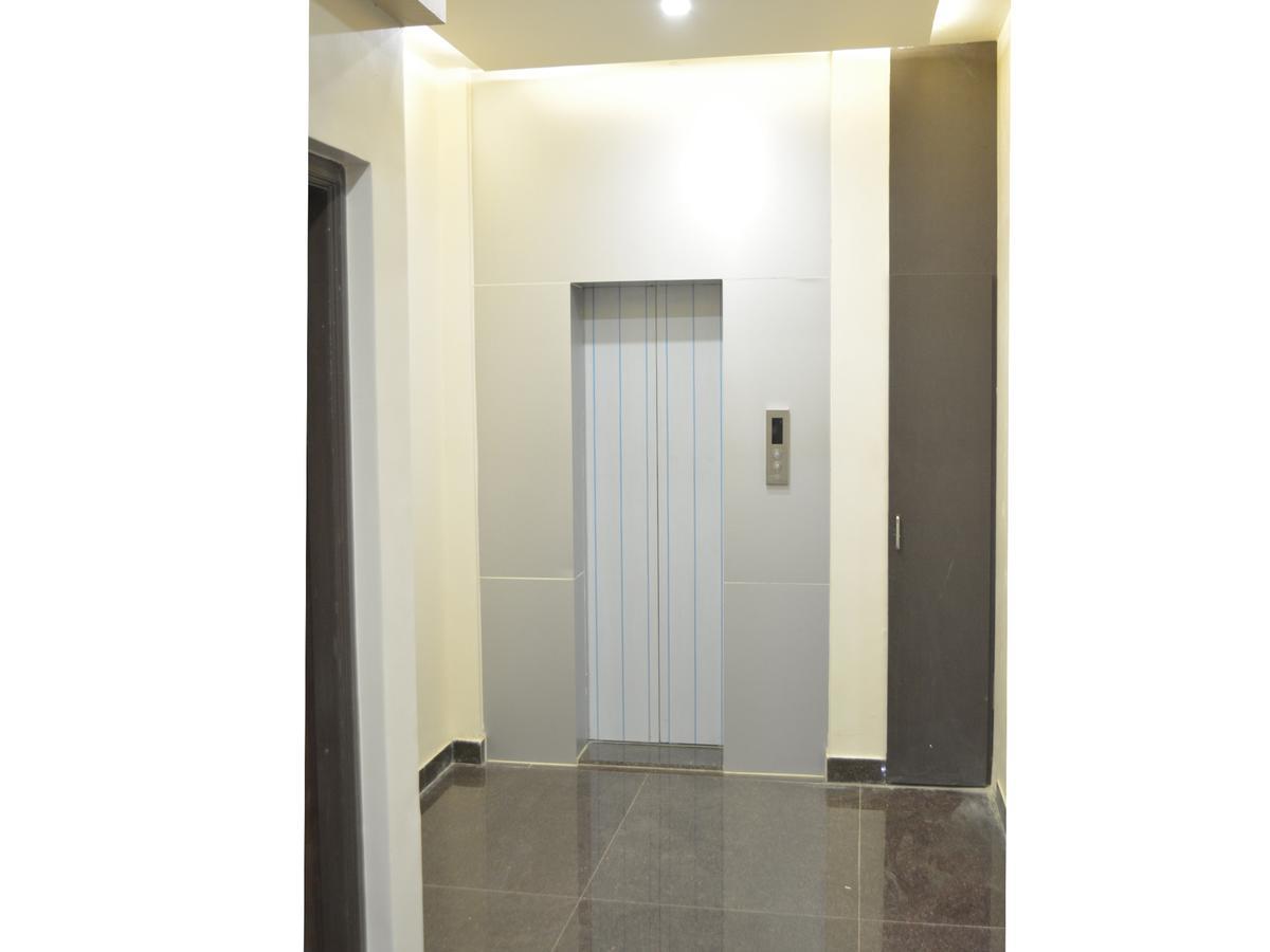 Stayguru Park View Residency Bhuj Extérieur photo