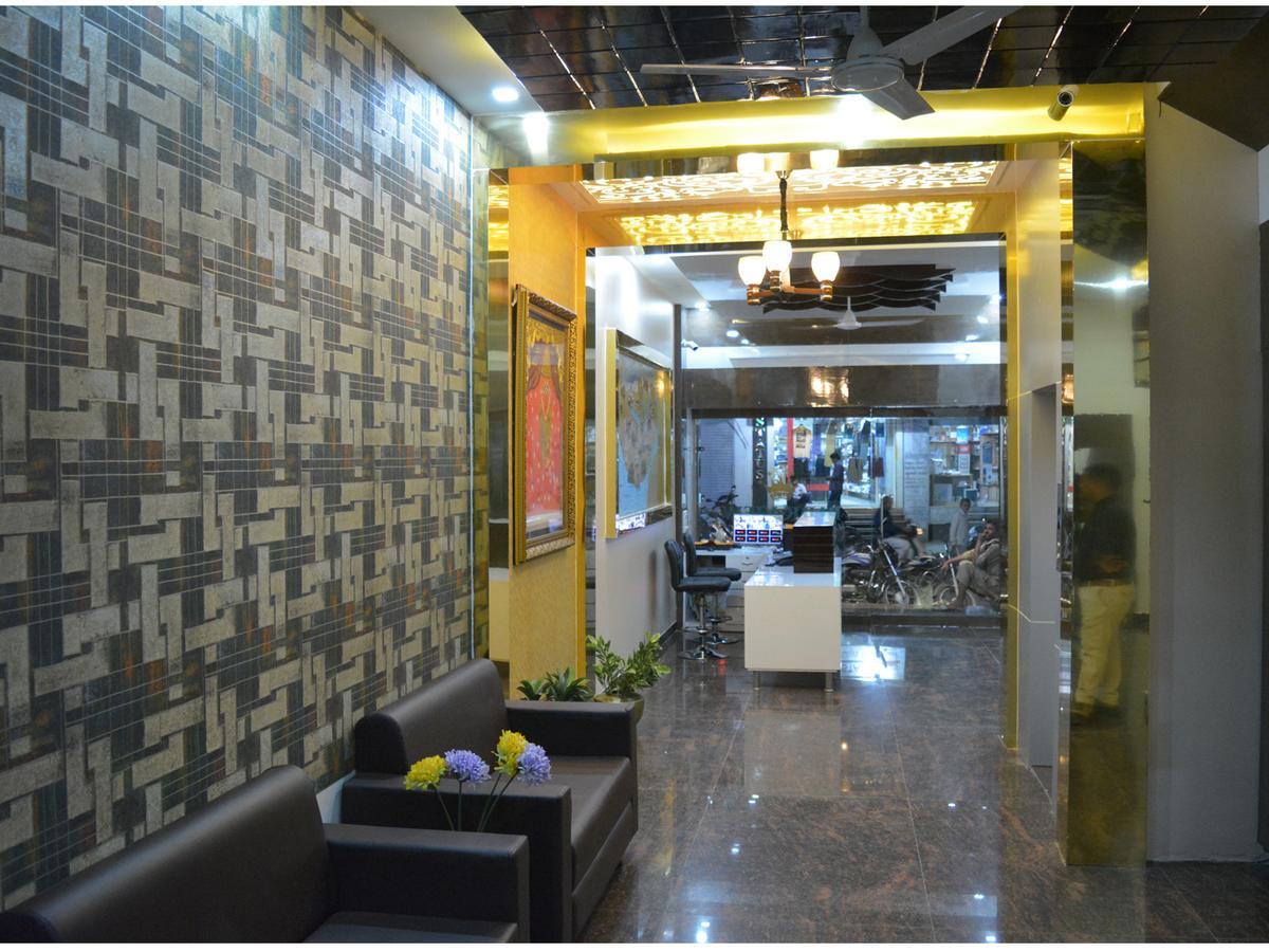 Stayguru Park View Residency Bhuj Extérieur photo