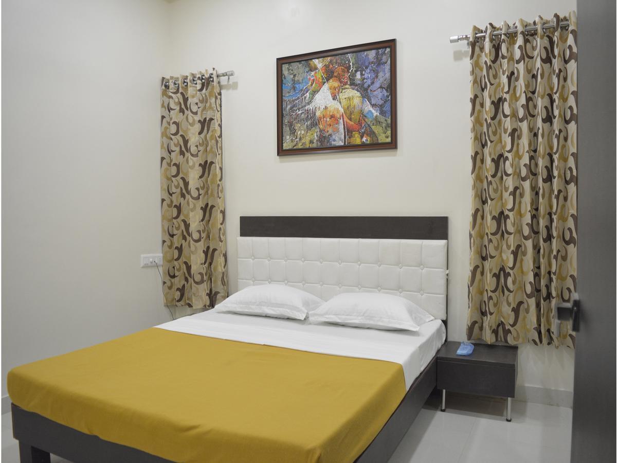 Stayguru Park View Residency Bhuj Extérieur photo