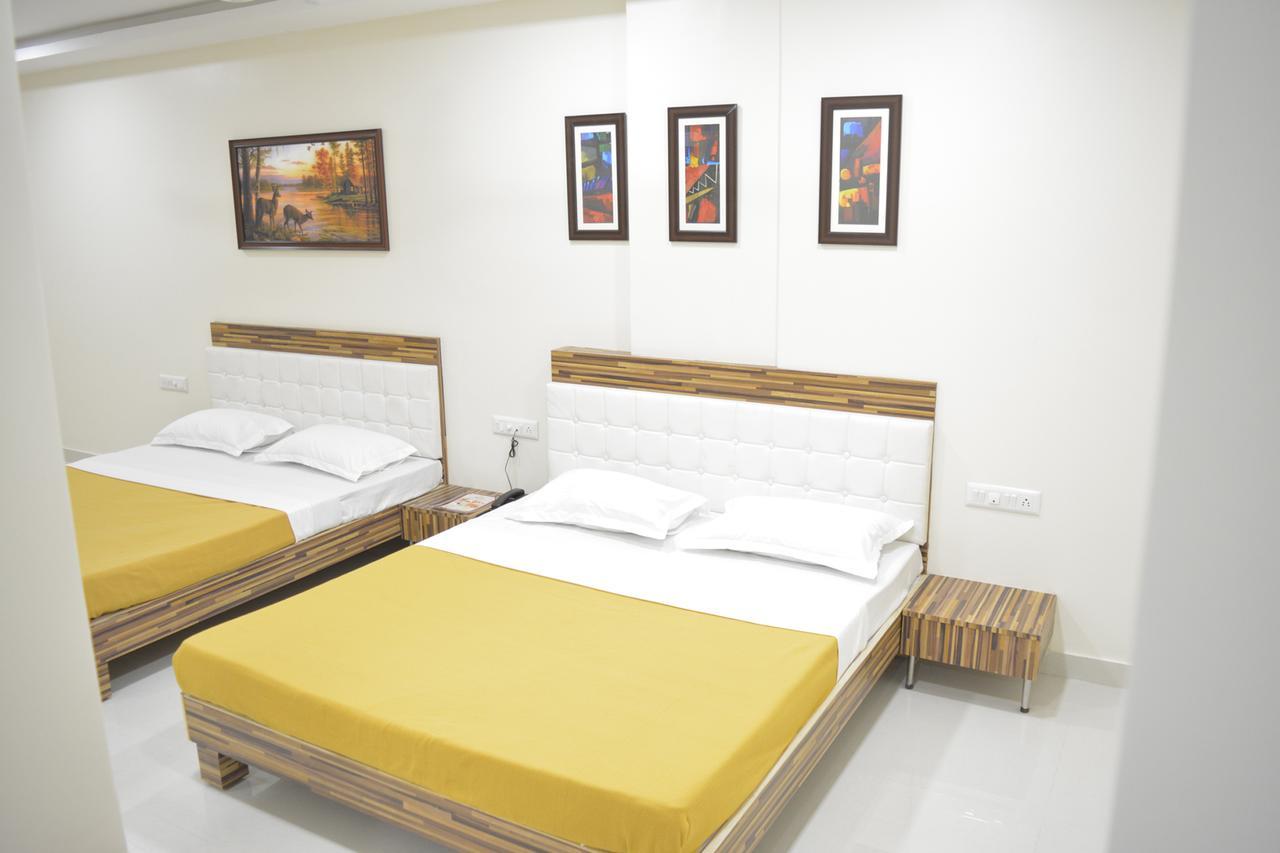 Stayguru Park View Residency Bhuj Extérieur photo